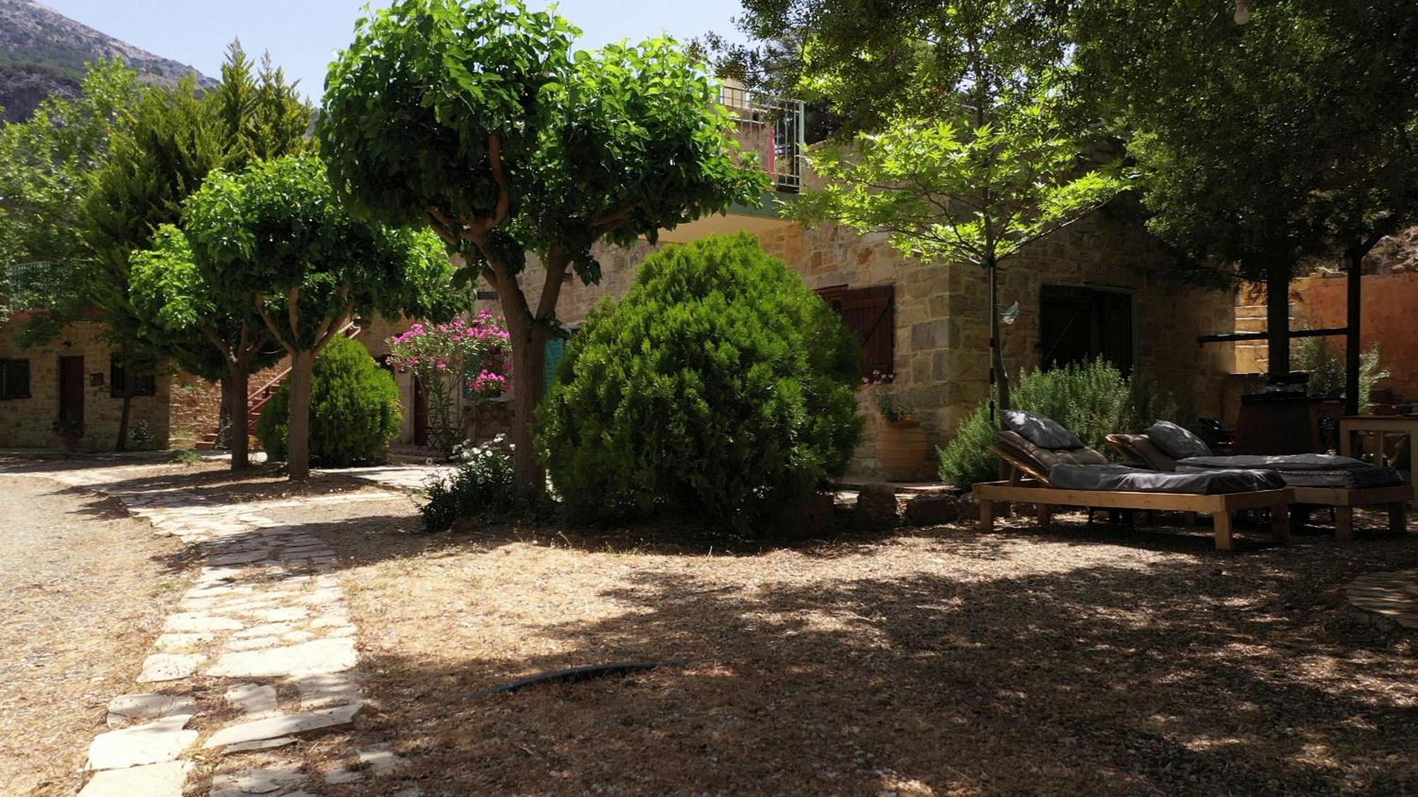 Akros Oreon Apartment Voliares Kato Simi Exterior photo